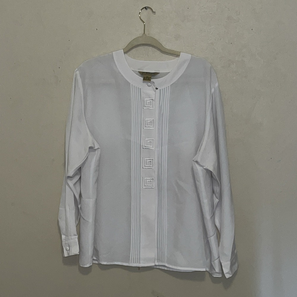 The hill archer womens white Blouse 18w